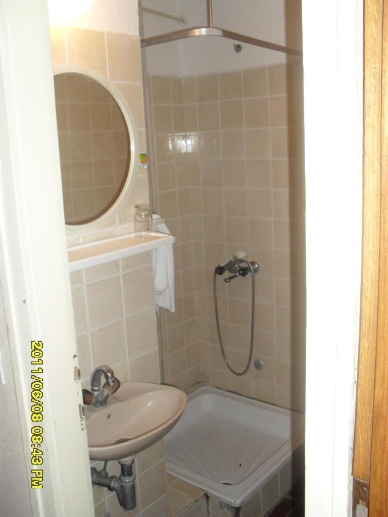Hotel Sax Balkan Dimitrovgrad Buitenkant foto