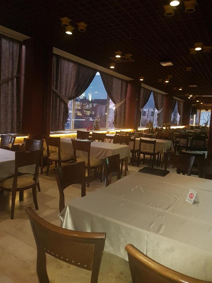 Hotel Sax Balkan Dimitrovgrad Buitenkant foto