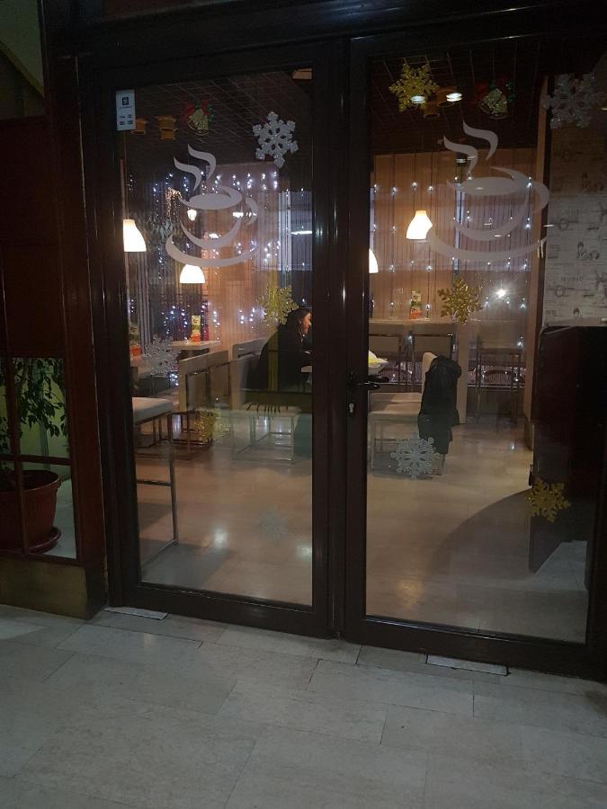 Hotel Sax Balkan Dimitrovgrad Buitenkant foto