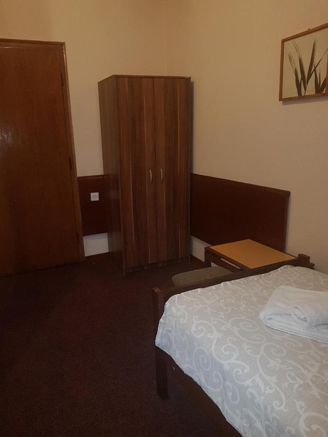 Hotel Sax Balkan Dimitrovgrad Buitenkant foto