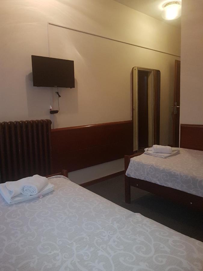 Hotel Sax Balkan Dimitrovgrad Buitenkant foto